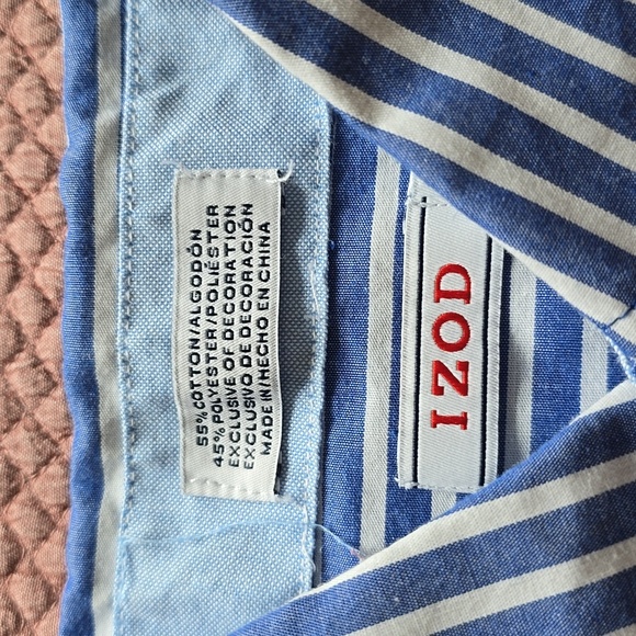 Izod Youth Blue and White Striped Button Down Shirt - Size 10/12 - Picture 2 of 10